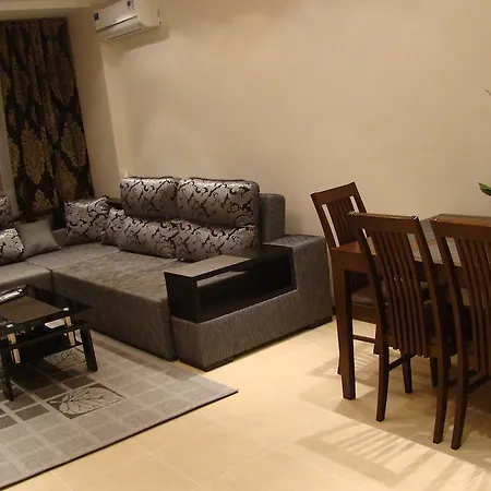Alex Apartments On Lva Tolstogo Kyiv Room photo
