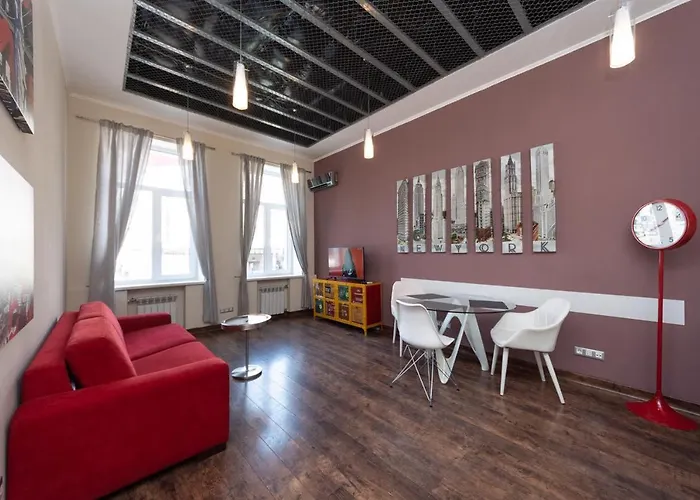 Alex Apartments On Lva Tolstogo