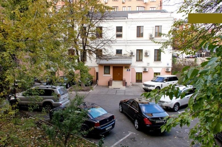 Apartment Alex On Lva Tolstogo *