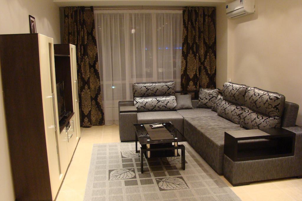 Apartment Alex On Lva Tolstogo Kyiv