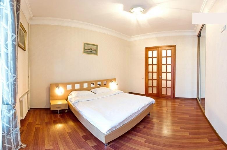 Apartment Alex On Lva Tolstogo Kyiv
