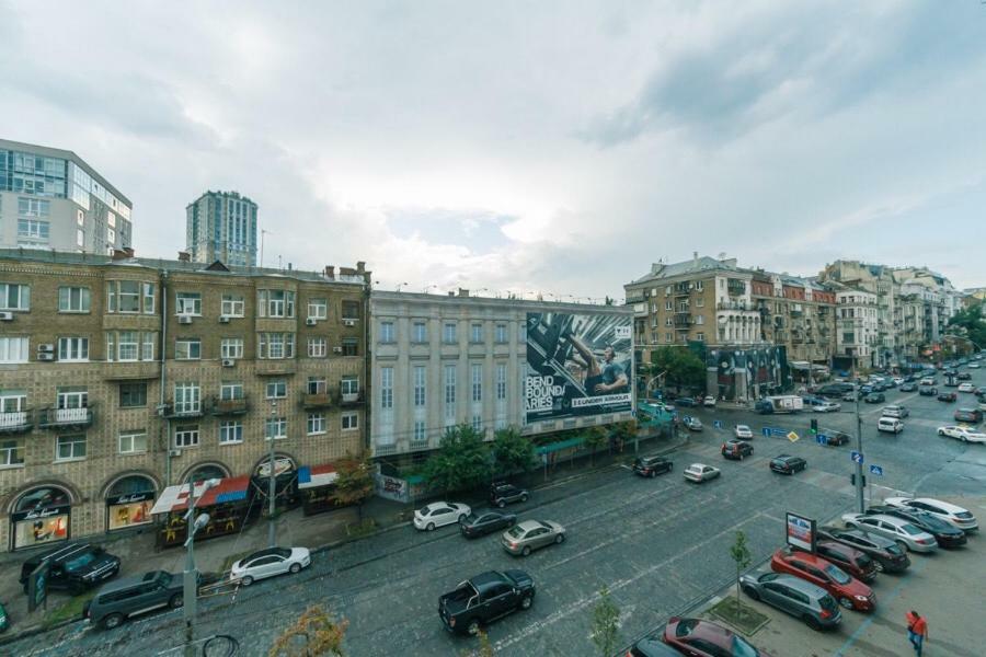 Apartment Alex On Lva Tolstogo